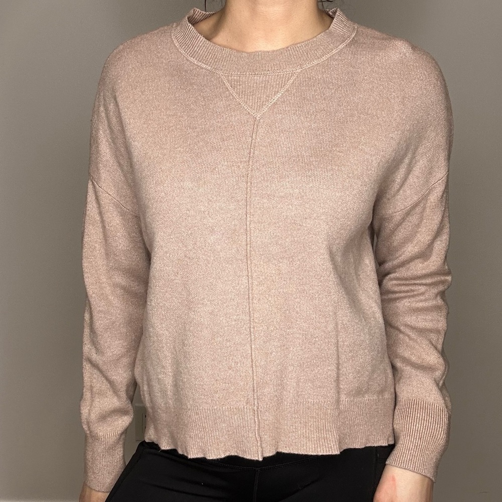 Universe Thread Rose Scoop Front Sweater Shirt Sweater XS